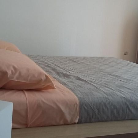 Lair By The Sea - Stoja, Pula Apartment Ngoại thất bức ảnh